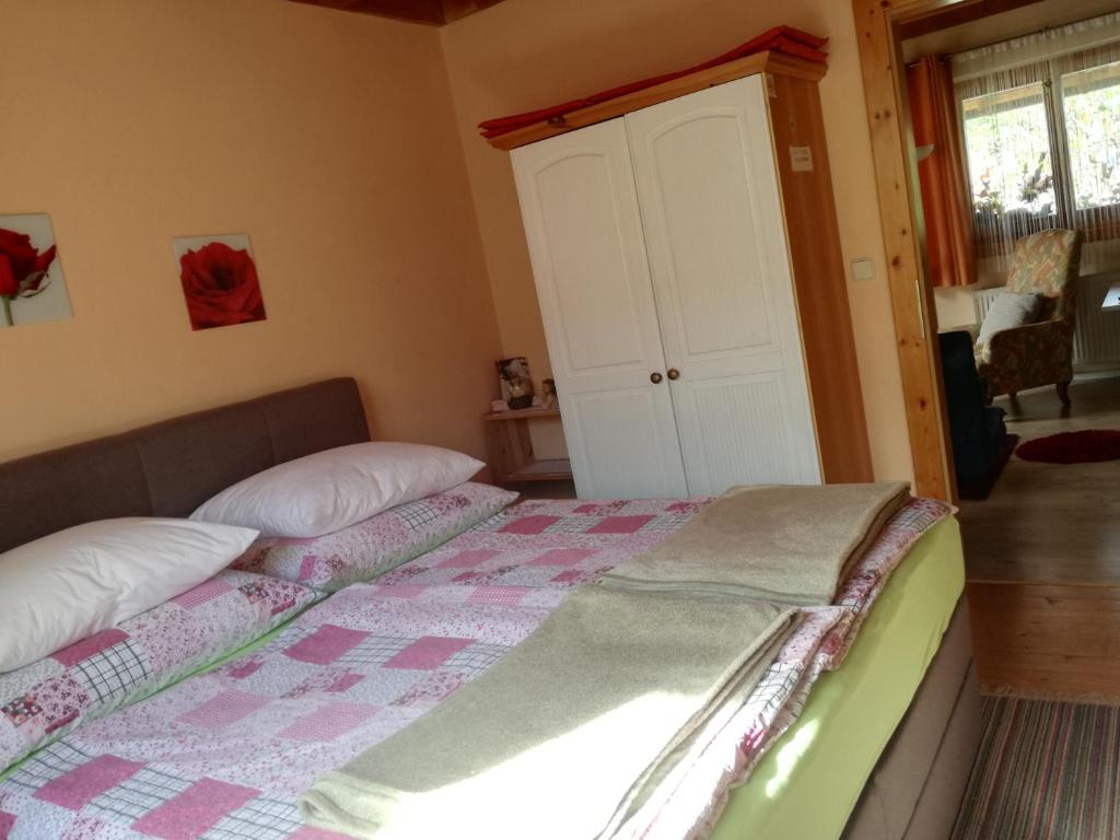 Postel nebo postele na pokoji v ubytování Landhaus Dora