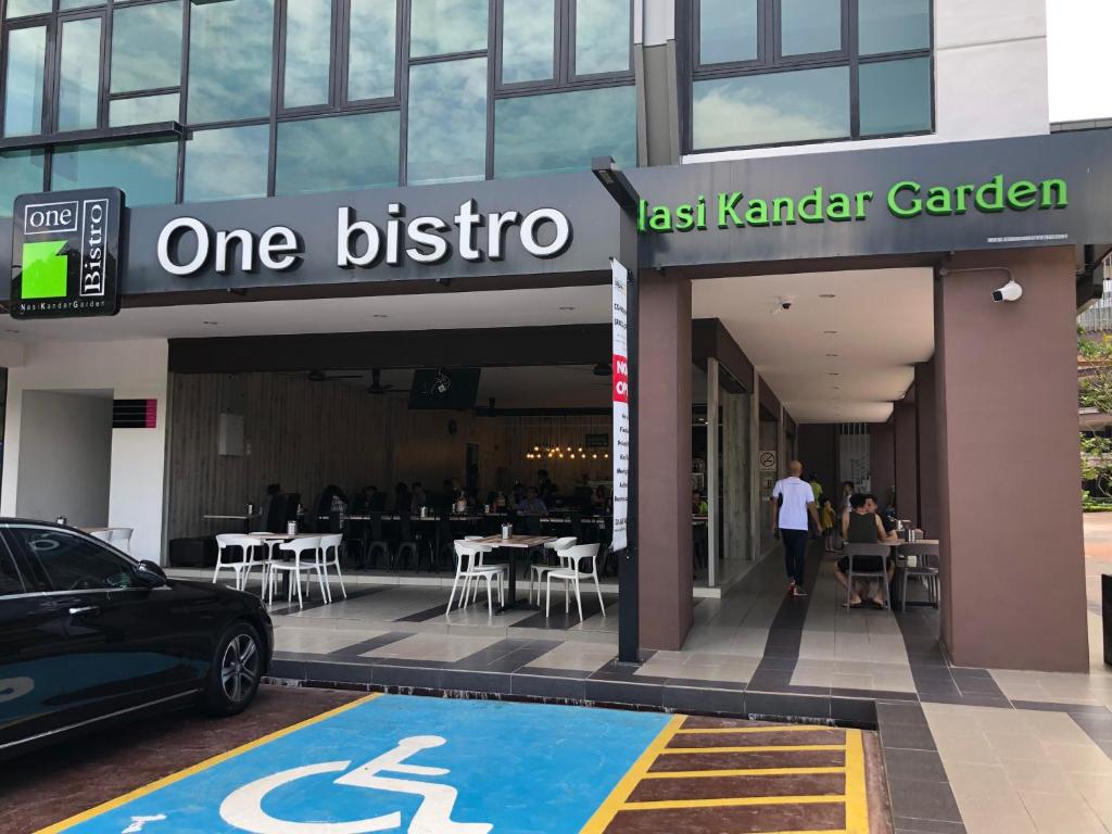 Restaurace v ubytování i-Walker @ IOI Conezion Putrajaya
