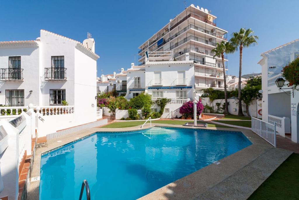Apartment White Town Bajamar Nerja, Spain - Booking.com