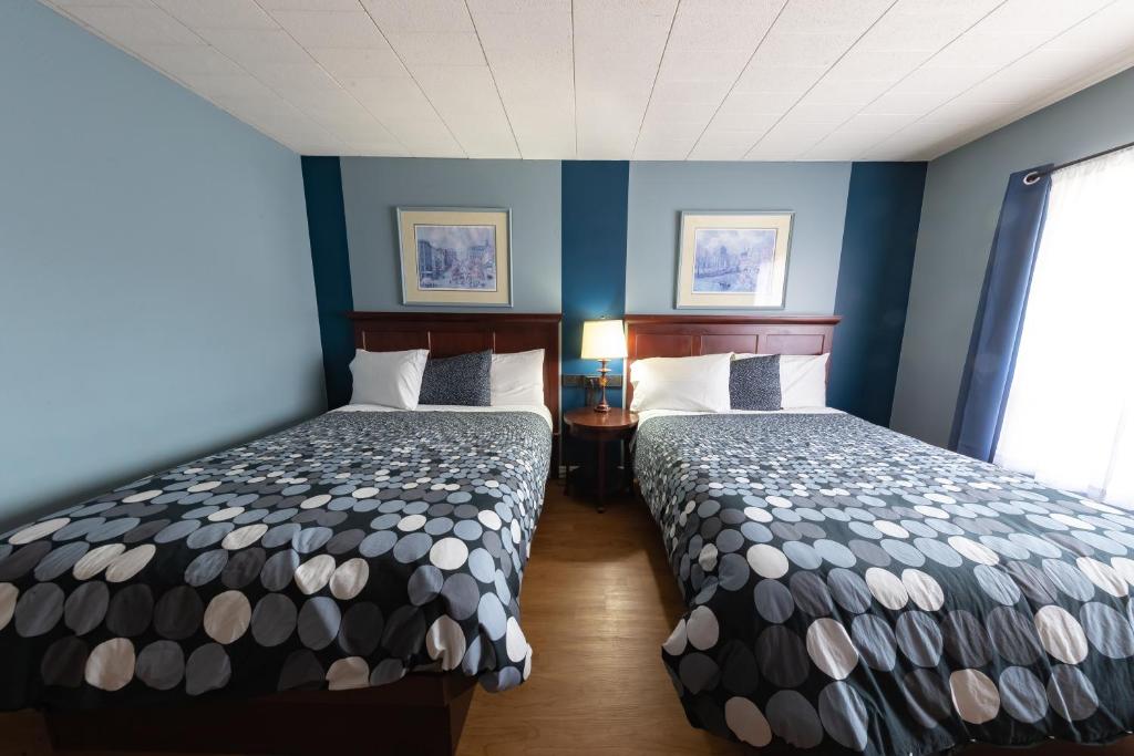 Villager Lodge Niagara Falls - Resim 35