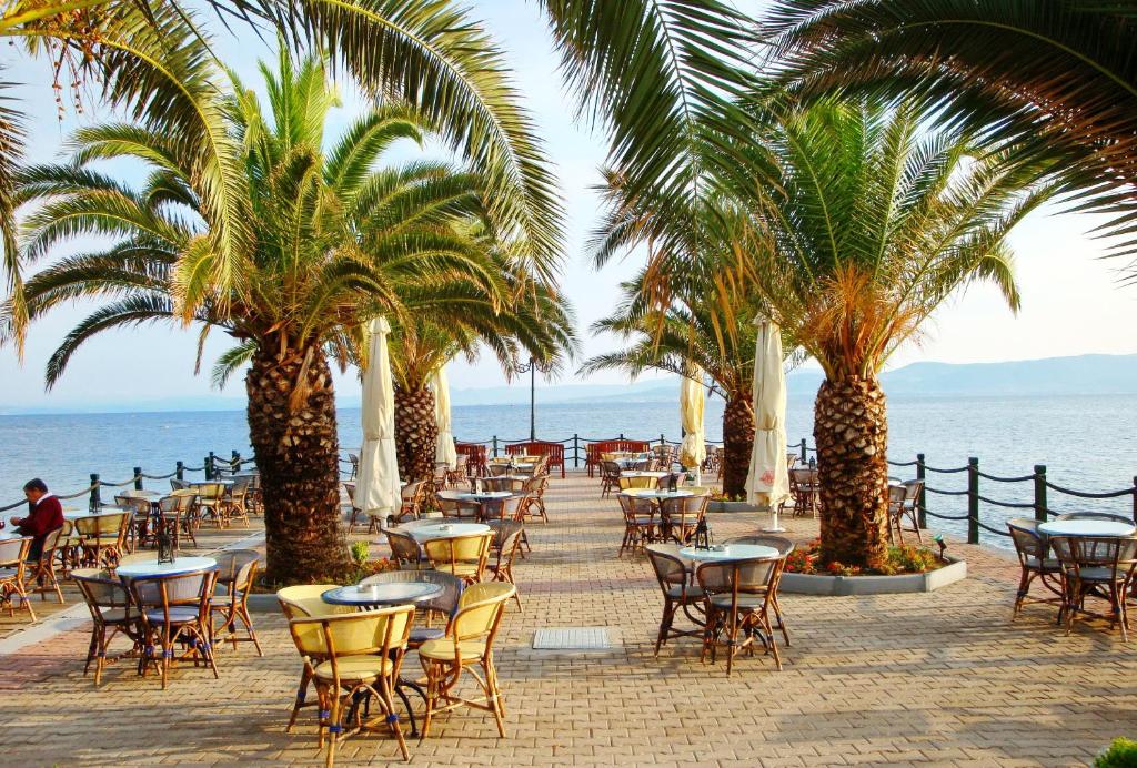 Γενική θέα στη θάλασσα ή θέα στη θάλασσα από  αυτό το ξενοδοχείο διαμερισμάτων