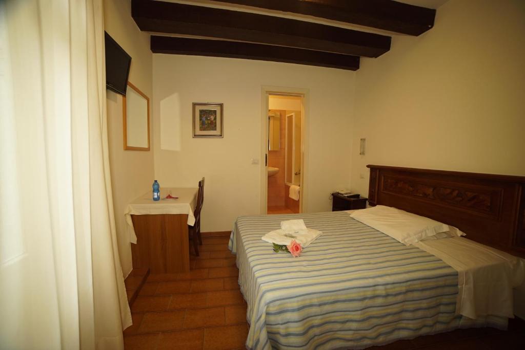 Hotel Canada - Resim 43