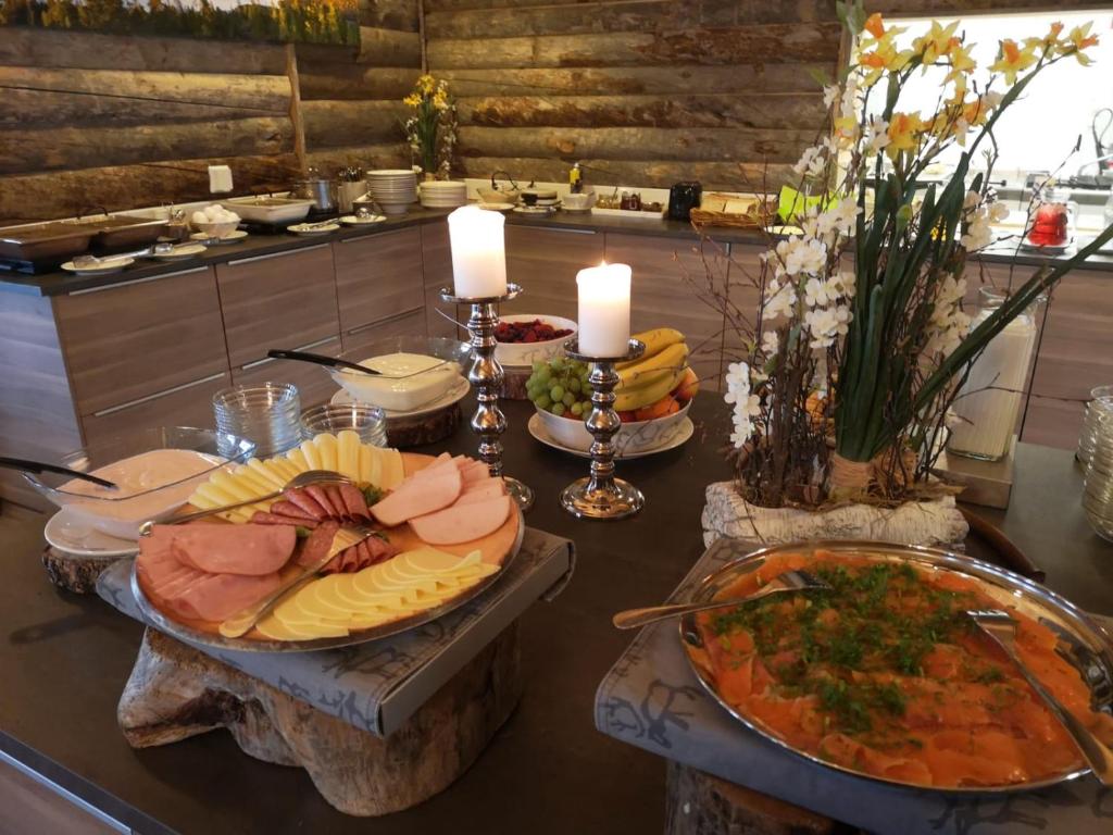 Eten bij of ergens in de buurt van het hotel

