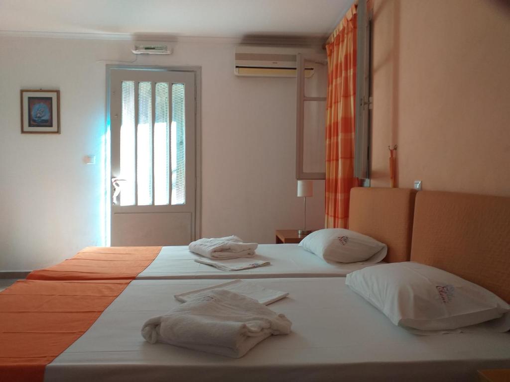 Кровать или кровати в номере Villa Eleni