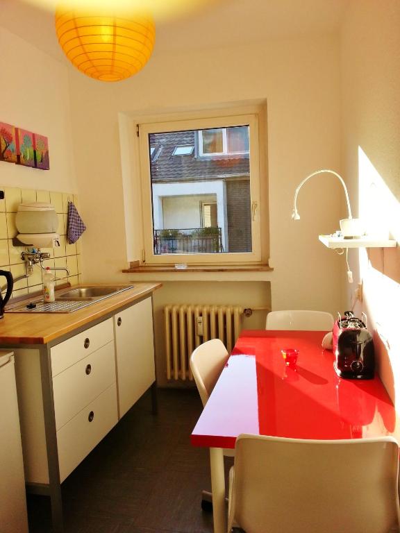 Kuchyň nebo kuchyňský kout v ubytování Altstadt-Süd - CGN Apartments