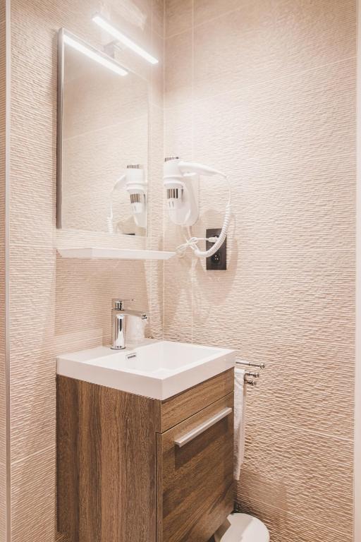 Hôtel Hors-Château - Liège Centre Historique - Resim 7