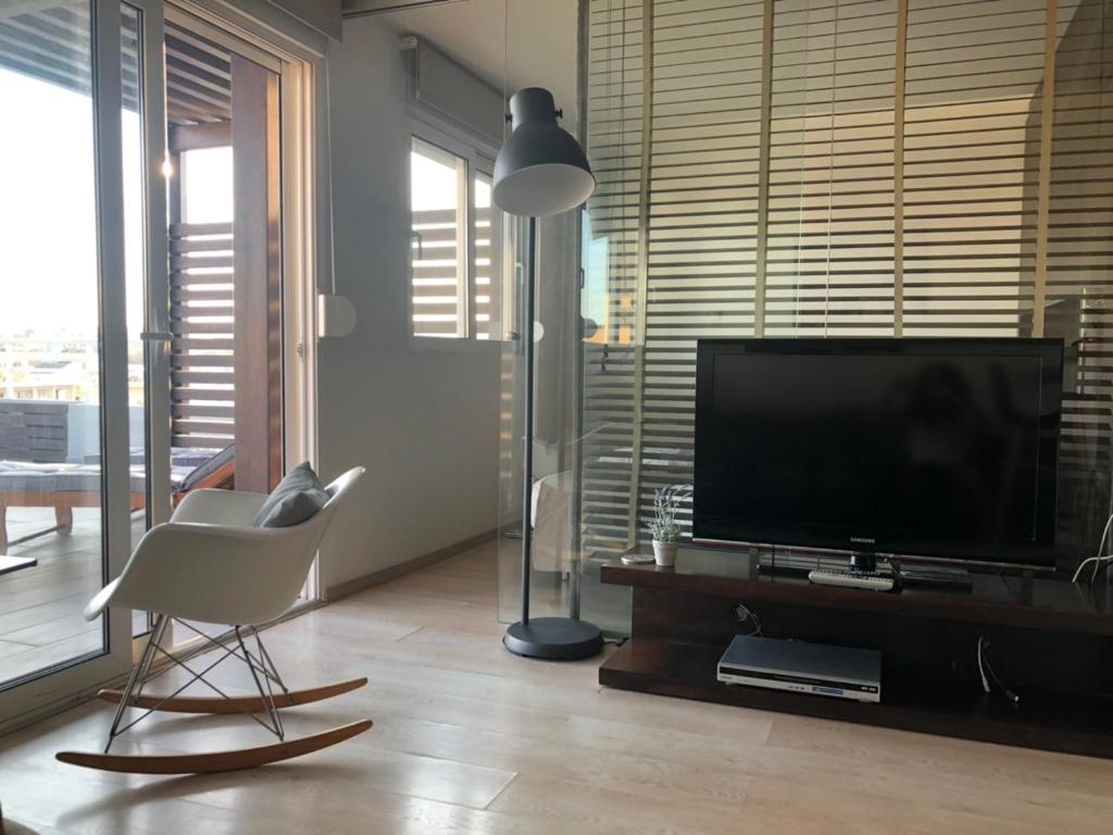 MV83 new marina - Penthouse