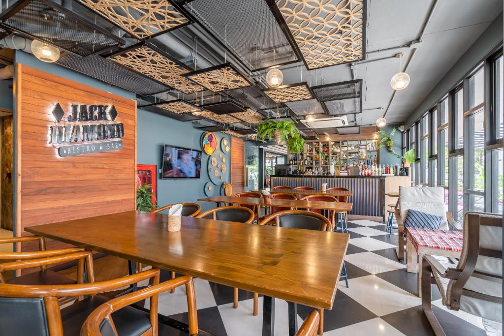 W Station - Resim 28