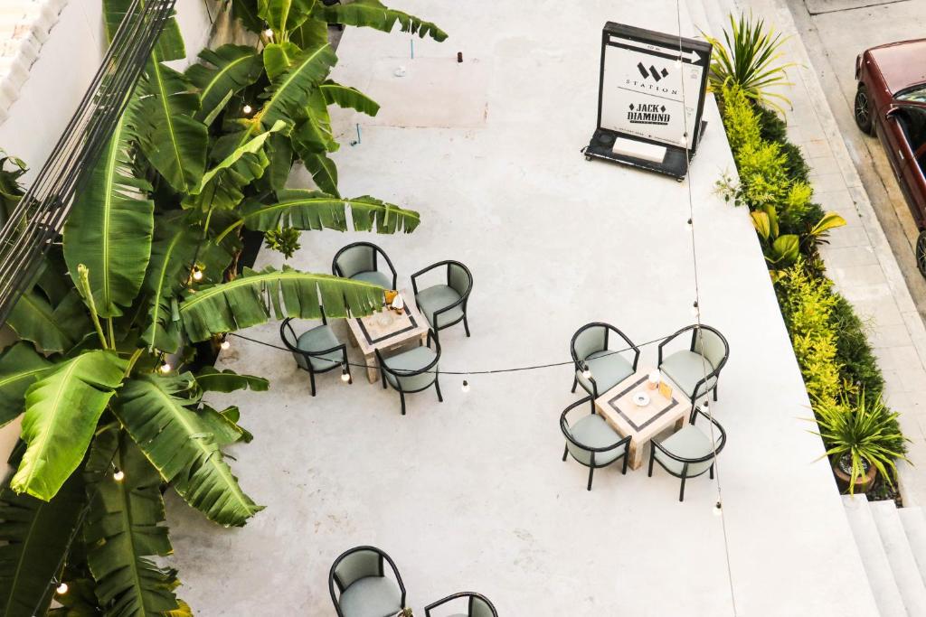 W Station - Resim 27