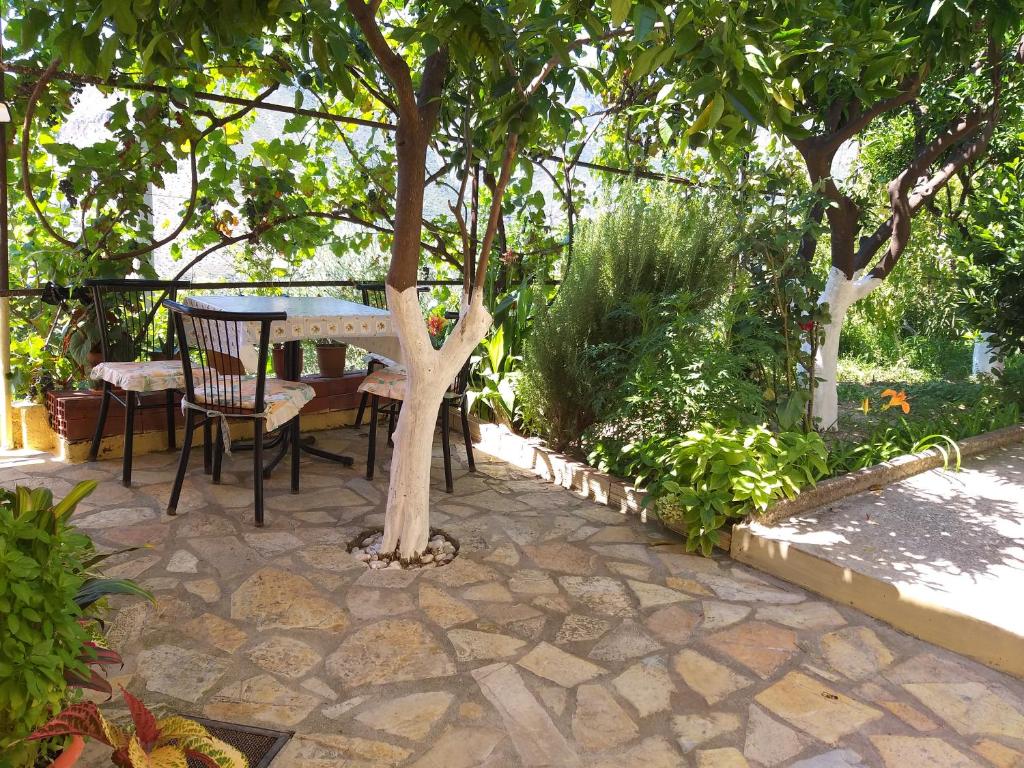 Ona's House - Image 5