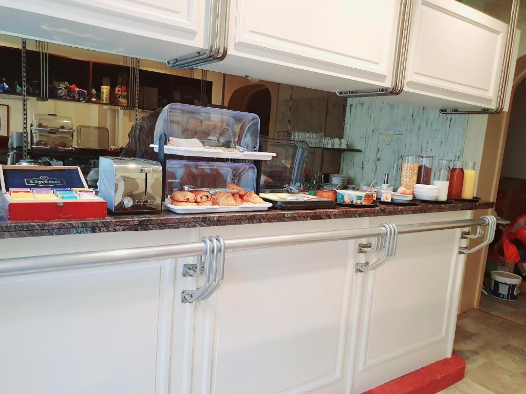 Hotel Queen Mary - Resim 28