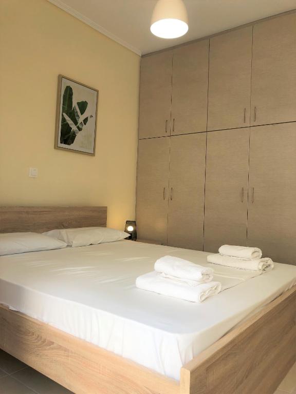 Boho Apartment near Athens Airport - 19