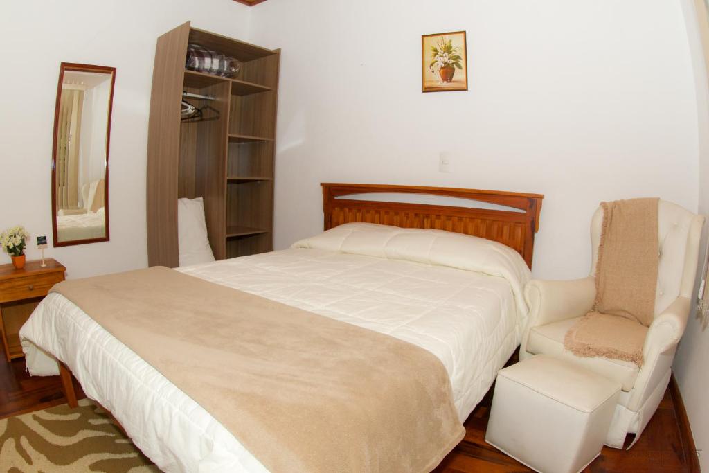  Pousada Turmalinas