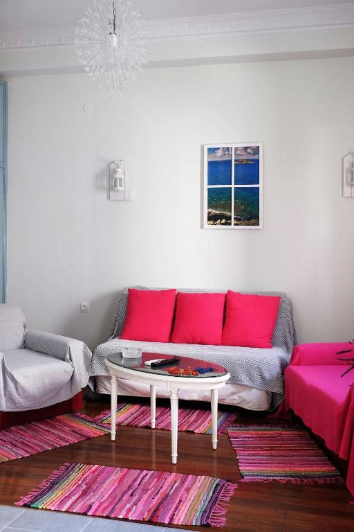 Posezení v ubytování Kalderimi Home