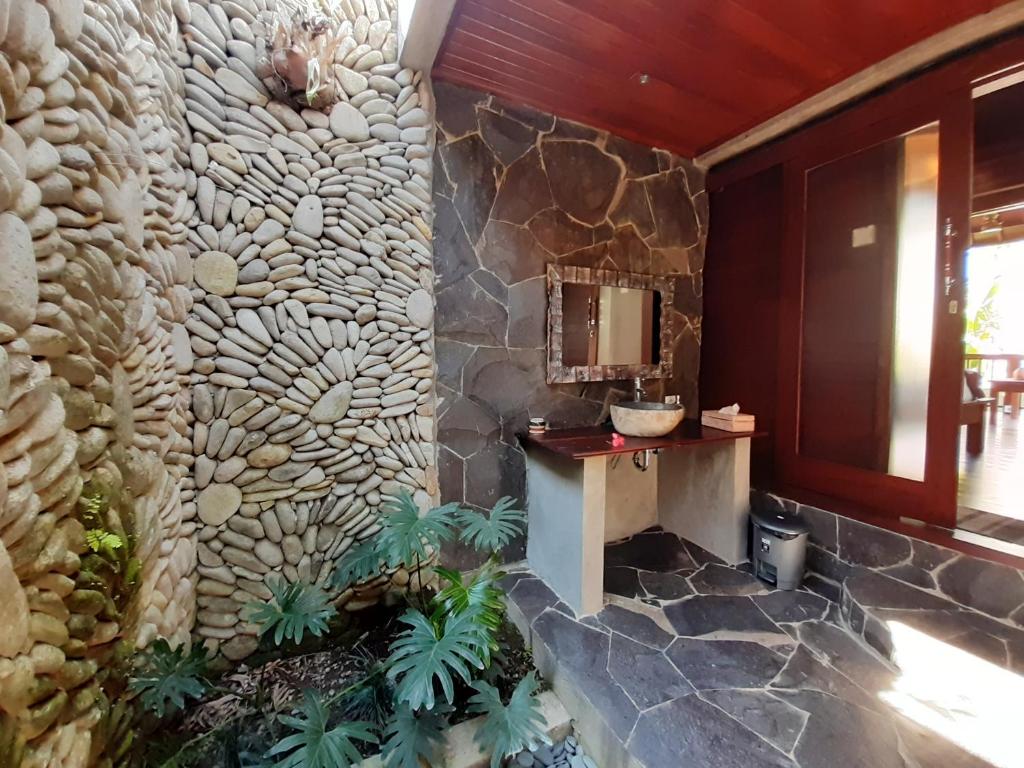 Hidden Point Villa - 11