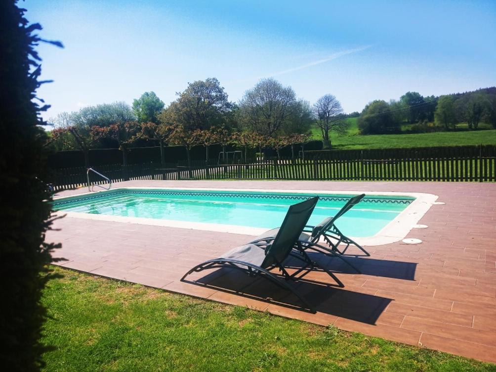 The swimming pool at or close to Casa de Barreiro