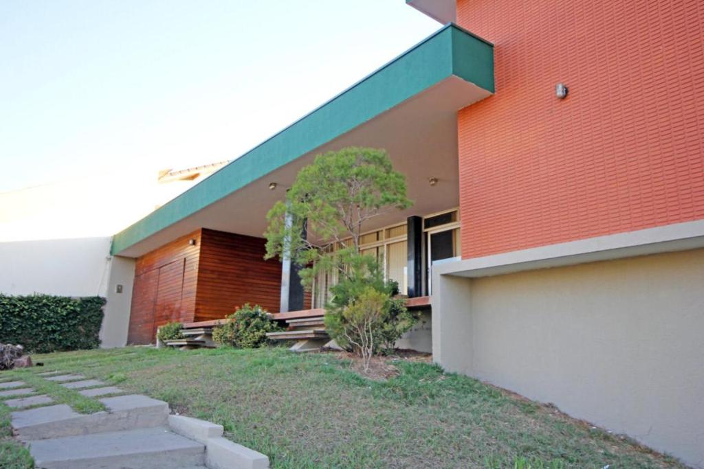  Casa Denver - Localização privilegiada 400m