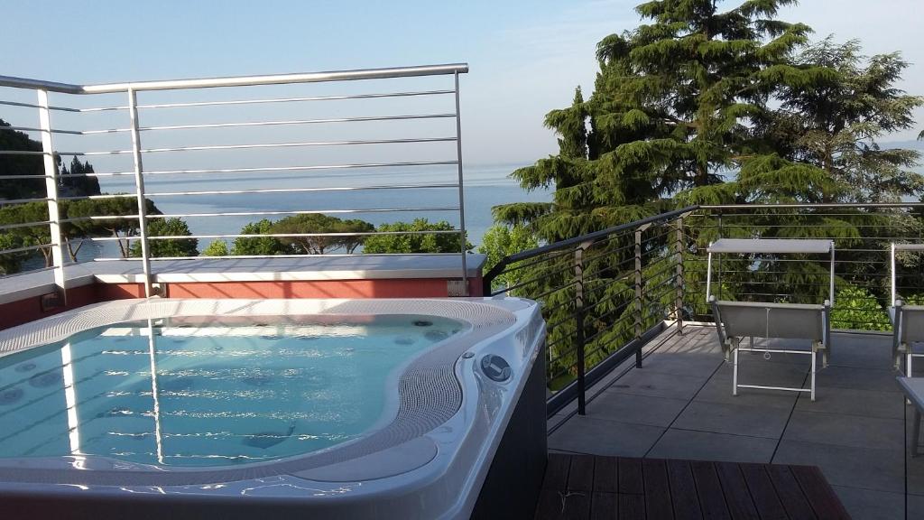 The swimming pool at or close to Hotel Europa