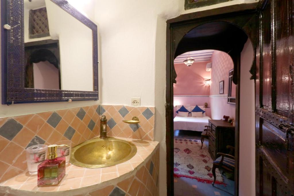 Koupelna v ubytování Riad Merstane Marrakech