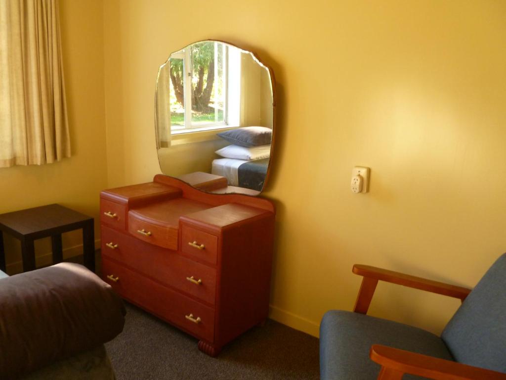 Kaniere Pub - Resim 12