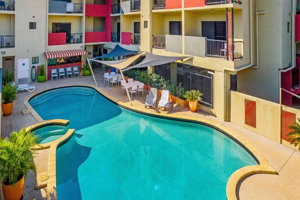 Bazén v ubytování Quality Hotel Darwin Airport nebo v jeho okolí