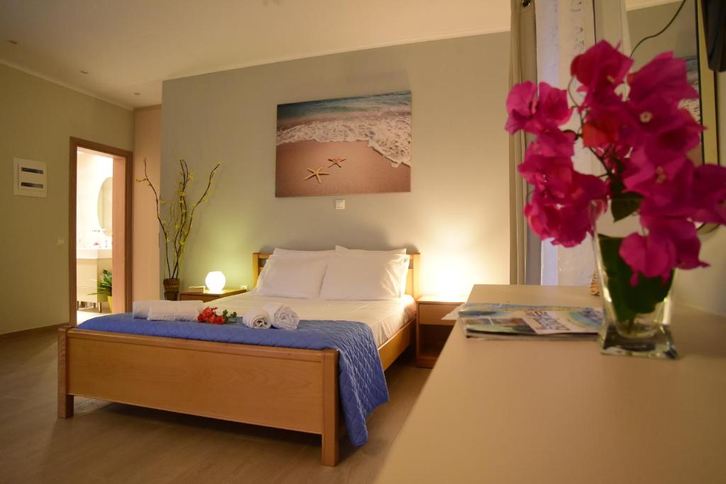 A bed or beds in a room at Nikoletta 4