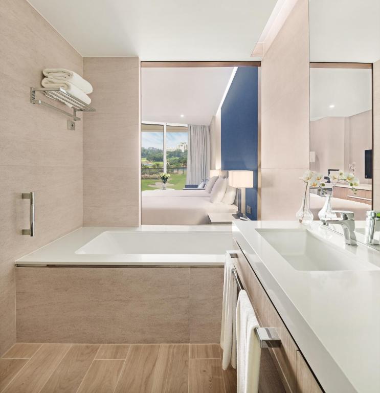 JA Lake View Hotel, Dubai - Resim 45