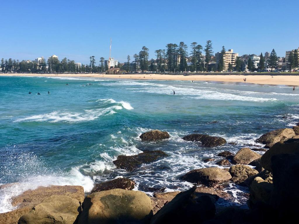 Manly Beach Retreat with free onsite parking - Twee Slaapkamers Appartement