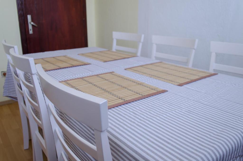 Postel nebo postele na pokoji v ubytování Oleander Rooms & Apartment