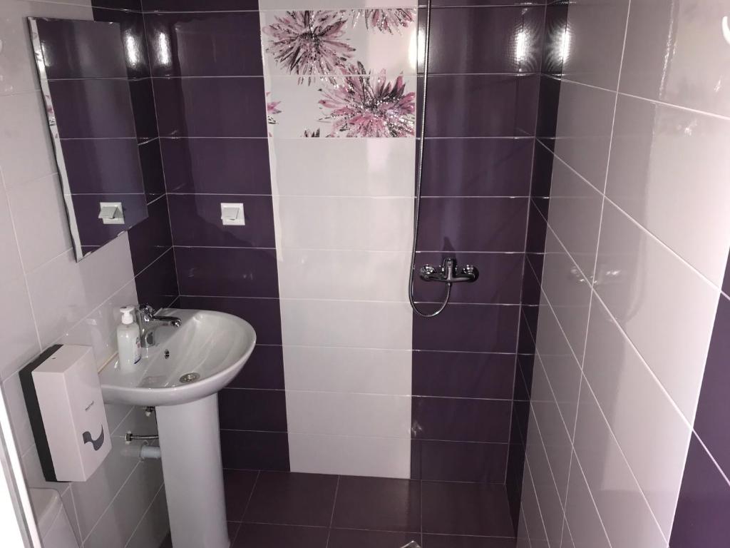 Koupelna v ubytování Liko Hostel