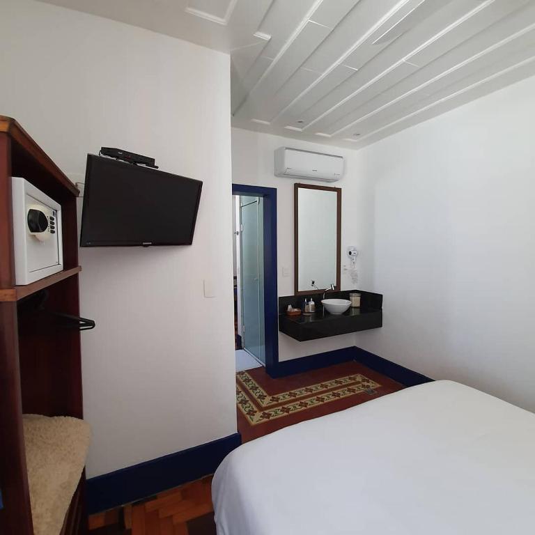  Casa dos Meninos B&B