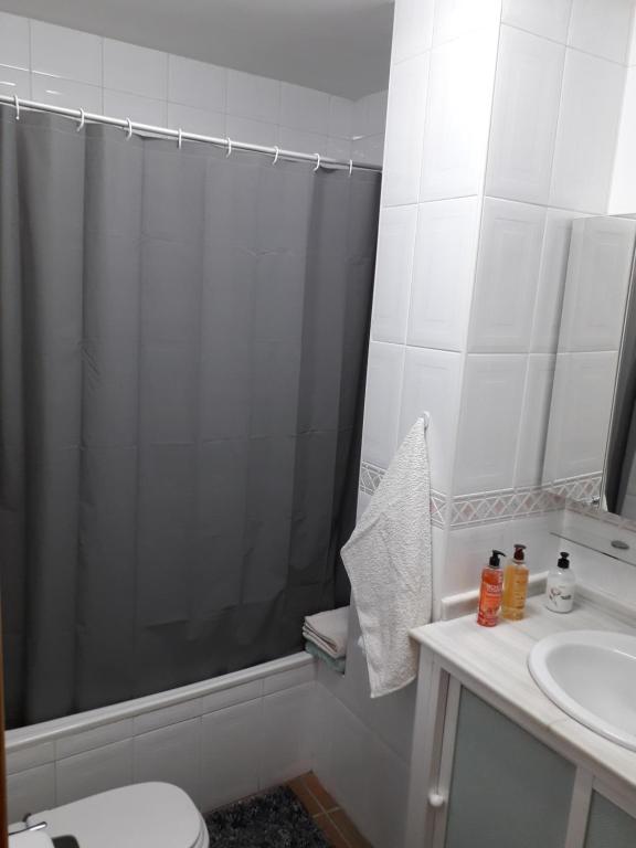 Kúpeľňa v ubytovaní Piso Blanco