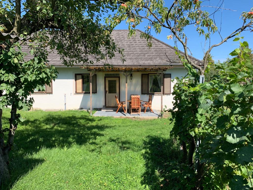 Zahrada ubytování Urlaub im Weingarten