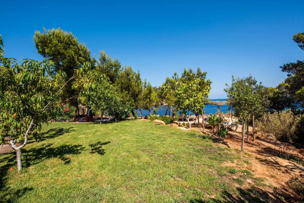 Hostal Cala Boix, Es Cana – Updated 2022 Prices