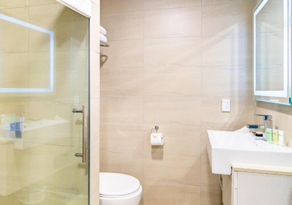 VR Queen Street Hotel & Suites