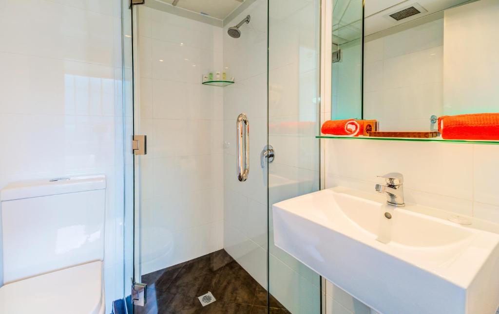 Ascotia Off Queen - Resim 27