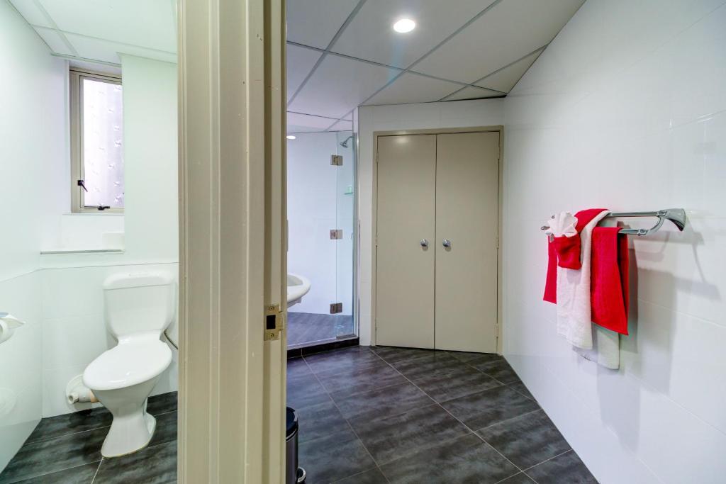 Ascotia Off Queen - Resim 13