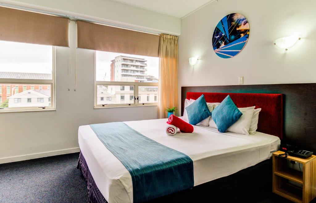 Ascotia Off Queen - Resim 18