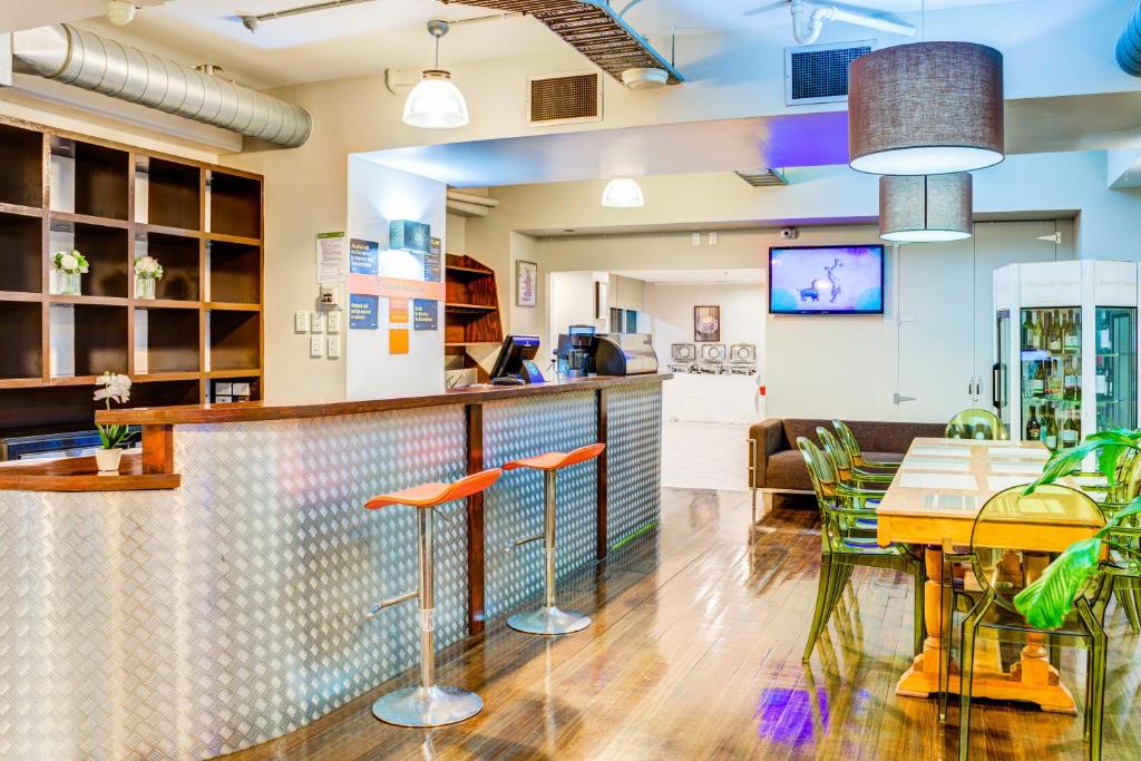 Ascotia Off Queen - Resim 8