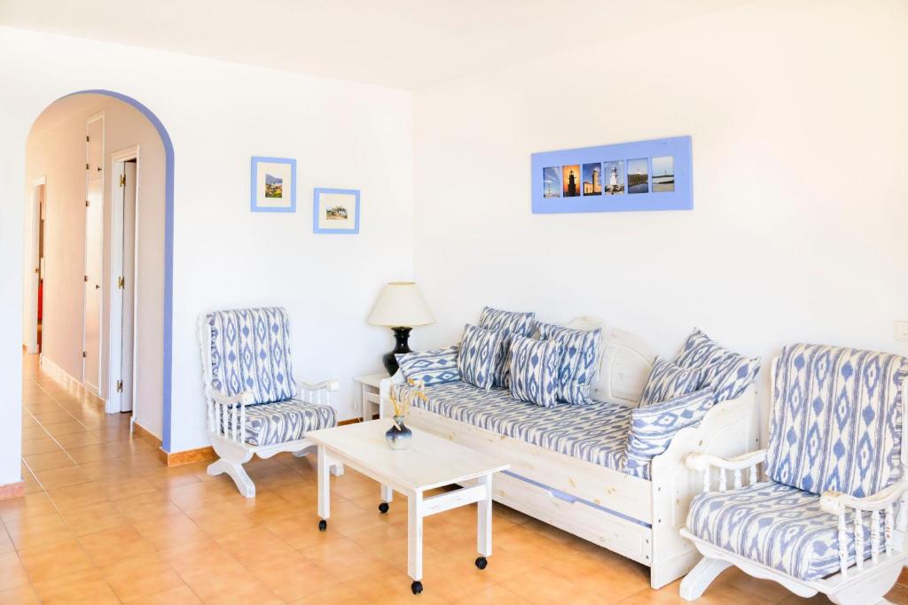 SOL NAIXENT, Fornells – Updated 2022 Prices