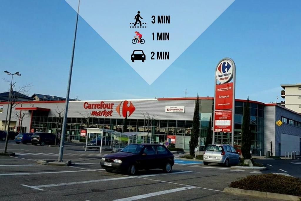 Certifikát, hodnocení, plakát nebo jiný dokument vystavený v ubytování Instant-Léman