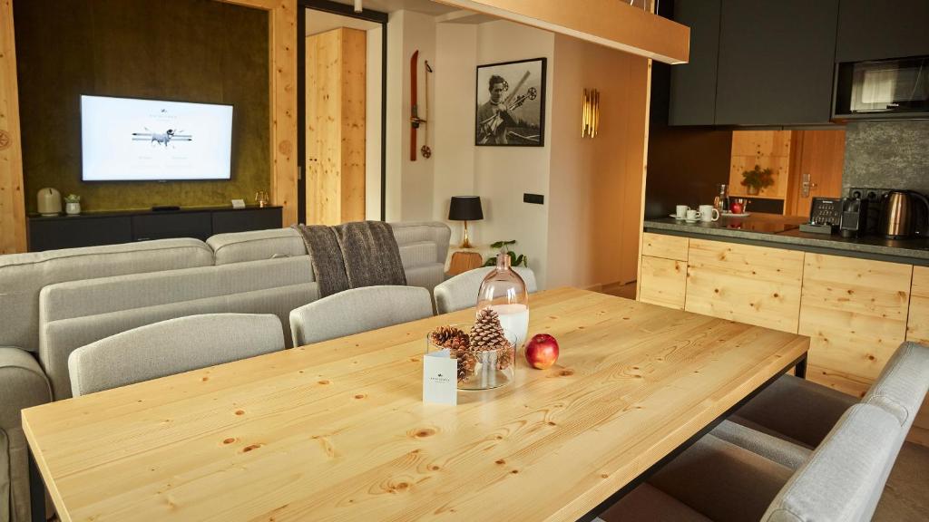 Kuchyňa alebo kuchynka v ubytovaní Antałówka Apartments Zakopane