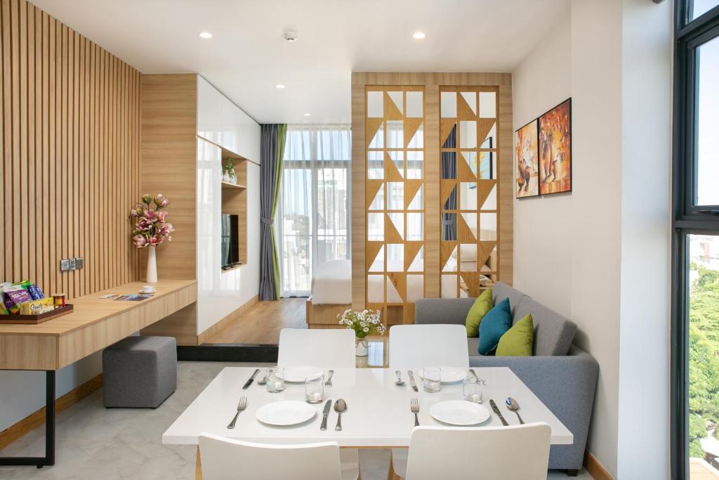 Sun River Hotel & Apartment, Danang (updated prices 2027)
