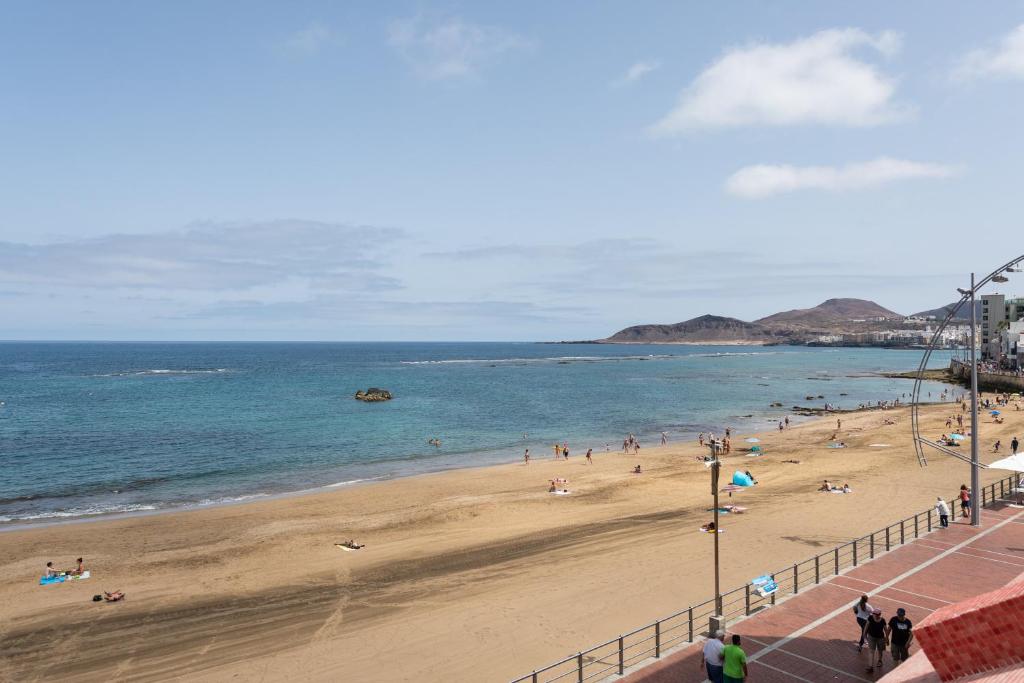 Nice beach views with terrace By CanariasGetaway, Las Palmas de Gran  Canaria – Tarifs 2024