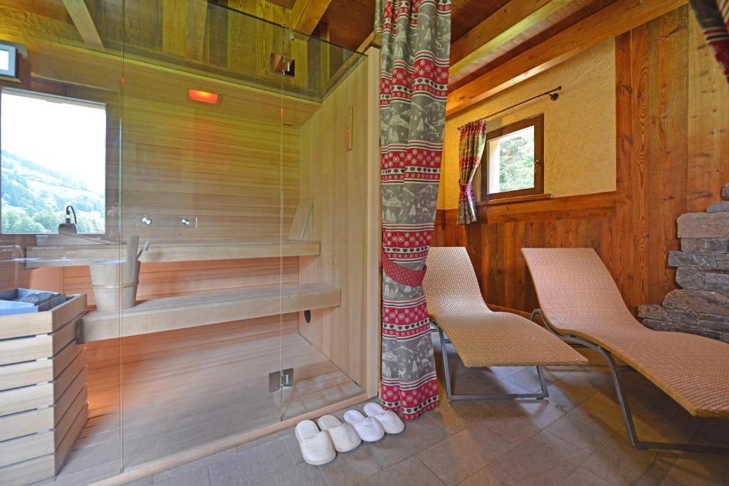 Koupelna v ubytování Hotel Le Petit Abri