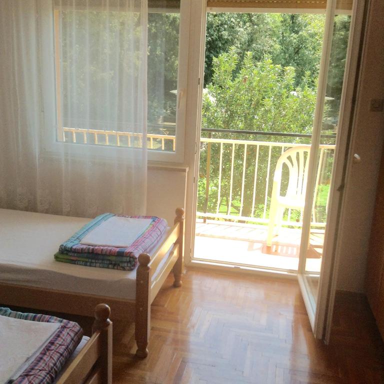 Balkon lub taras w obiekcie Apartman Katica
