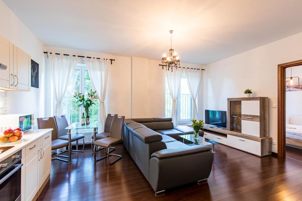 Rezidence Moser Apartments - One-Bedroom Apartment