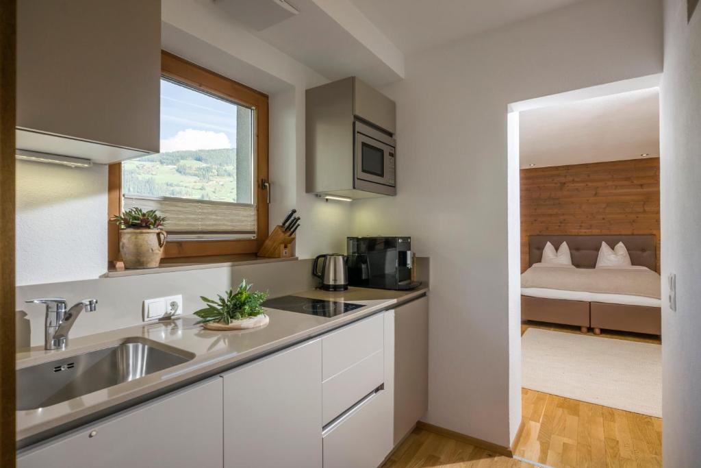 Kuchyň nebo kuchyňský kout v ubytování Gästehaus Rauch