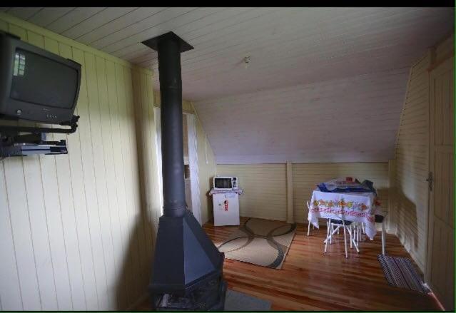  CHALÉS VALE DAS ARAUCÁRIAS 01 QUARTO