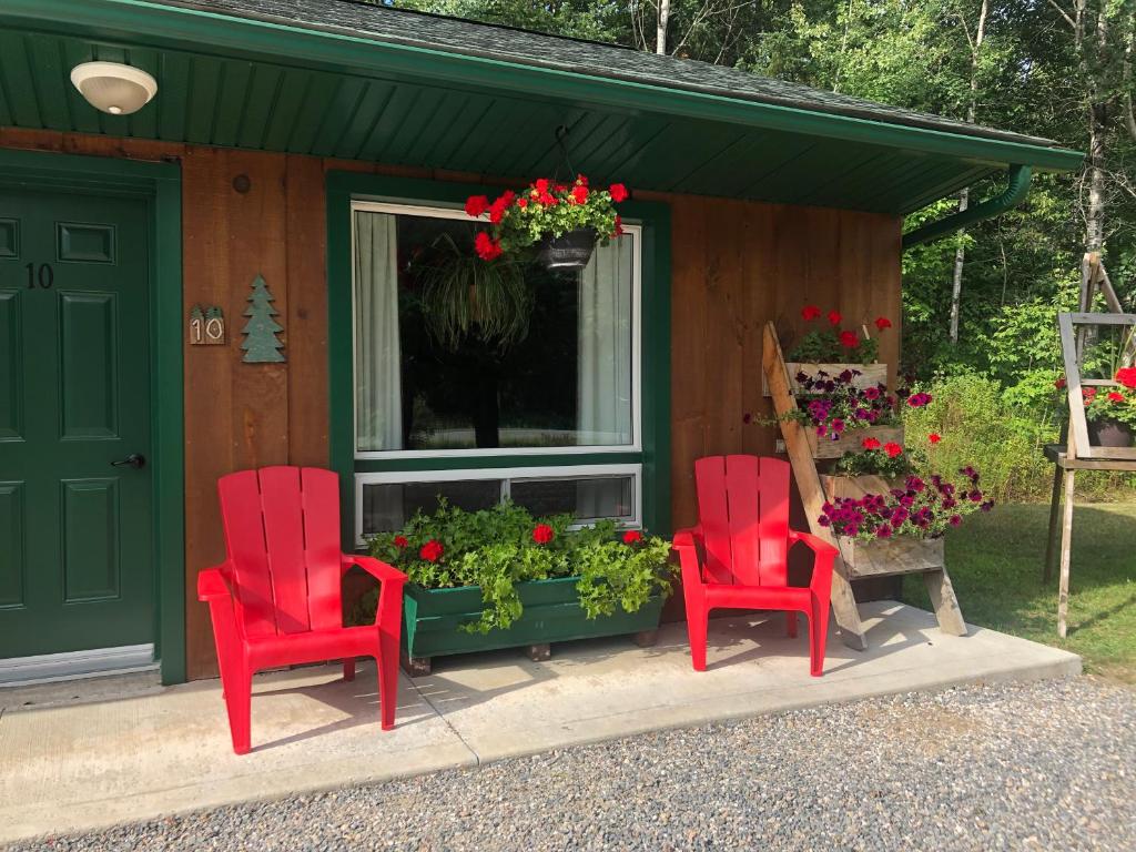 Zahrada ubytování Dwight Village Motel